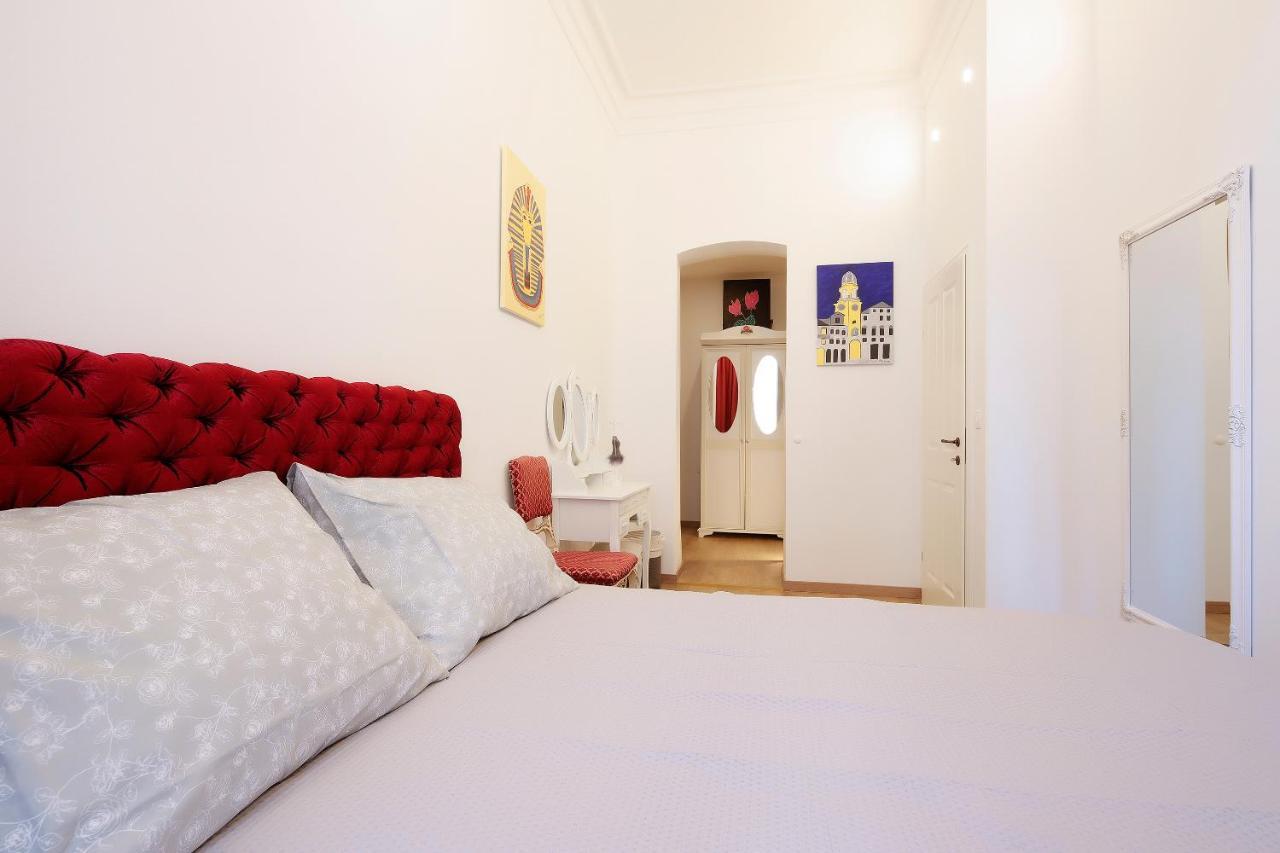 Chrystal Apps Integral Apartment Rijeka Bagian luar foto