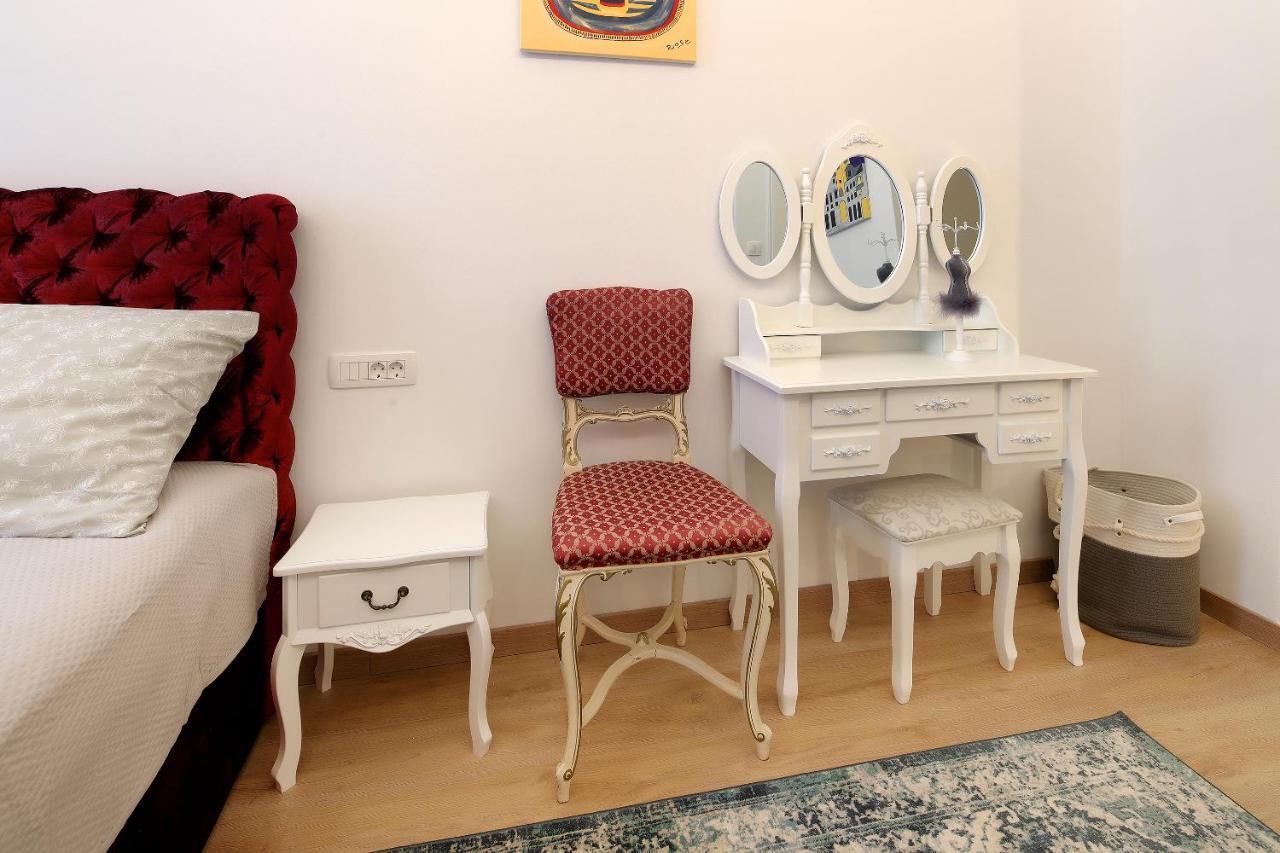 Chrystal Apps Integral Apartment Rijeka Bagian luar foto